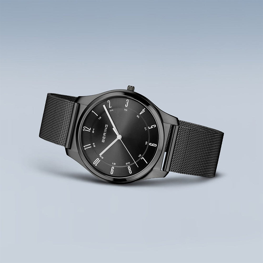 Bering Ultra Slim | schwarz poliert/gebürstet | 18340-222