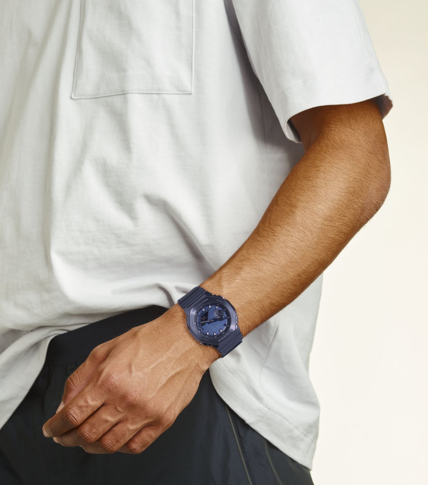 Casio G-Shock Herren Uhr GM-2100N-2AER