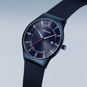 Bering Classic | blau gebürstet | 15940-393