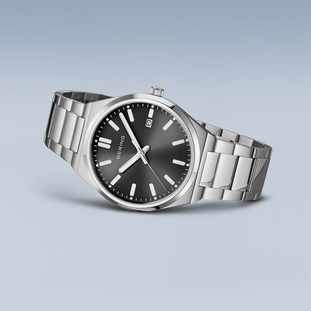 Bering Classic | silber glänzend | 17639-702