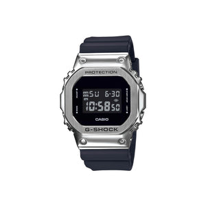 Casio GM-5600-1ER