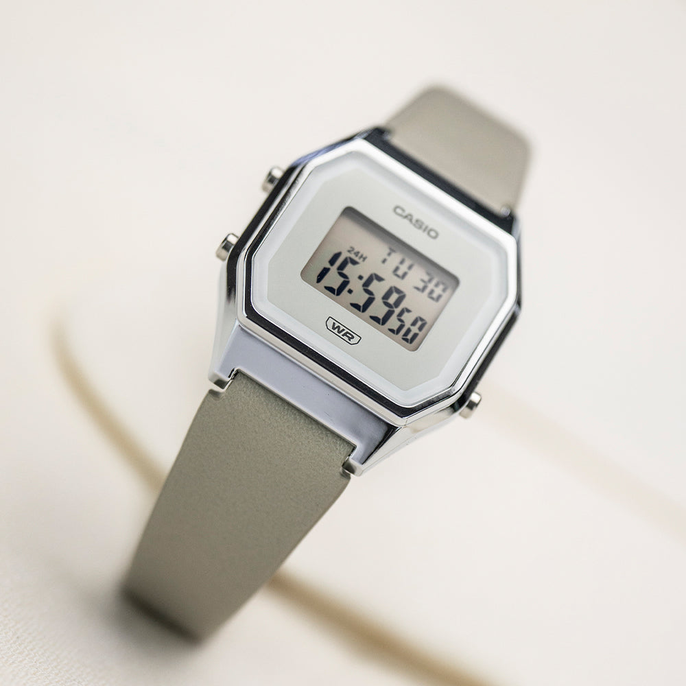 Casio LA680WEL-8EF