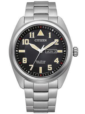 CITIZEN Herren Eco-Drive Analog Quarz Uhr mit Titan Armband BM8560-88EE